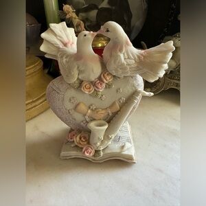 Vintage Kissing Doves Wedding Decor